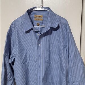 Roundtree & Yorke Light Blue Pinstripe Dress Shirt